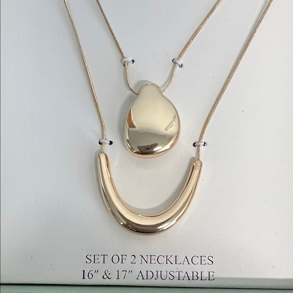 Atterri | Stackable Gold Tone Necklace Set ✨ - Picture 3 of 6